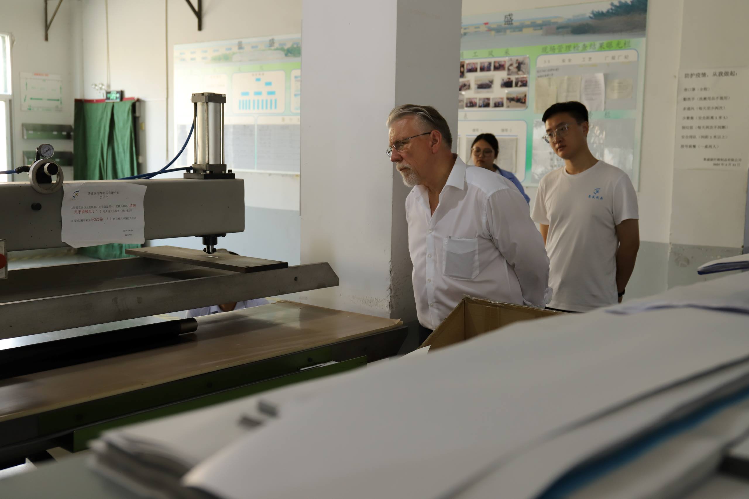 Carbon Fiber Tube Manufacturer